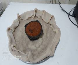 Red lentil stew with meat 